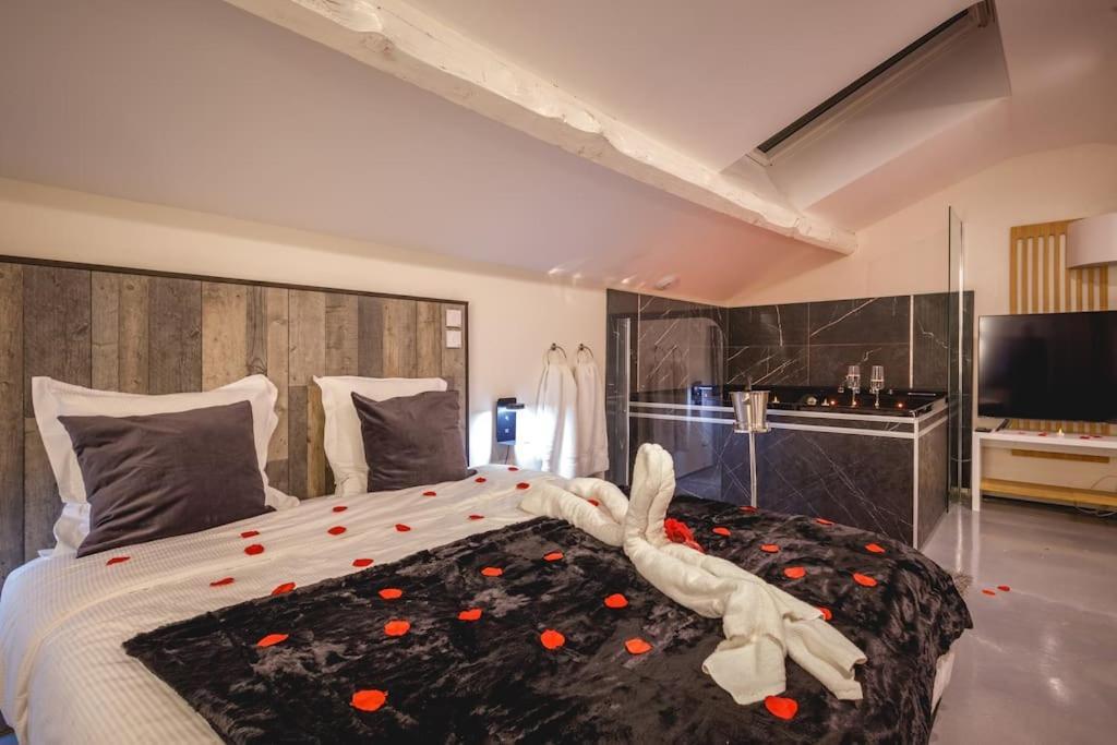 My Love Nest ماكاتييو سورْ شالارْ المظهر الخارجي الصورة