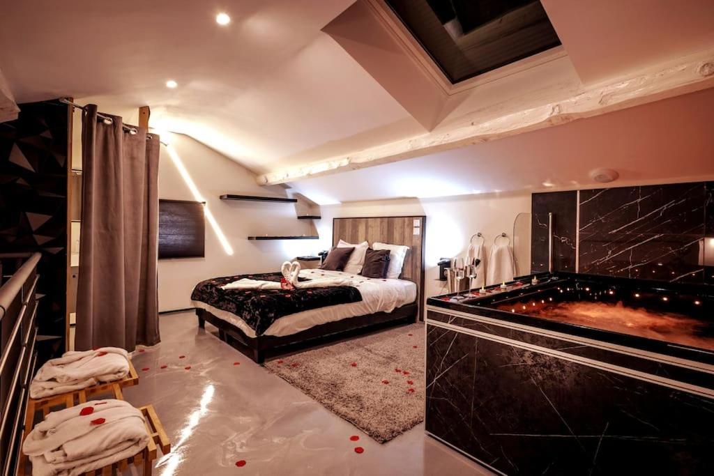 My Love Nest ماكاتييو سورْ شالارْ المظهر الخارجي الصورة