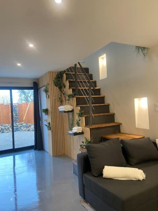 My Love Nest ماكاتييو سورْ شالارْ المظهر الخارجي الصورة