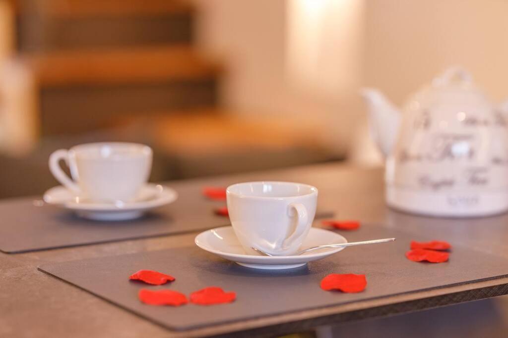 My Love Nest ماكاتييو سورْ شالارْ المظهر الخارجي الصورة